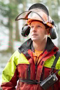 bernerland_bank_kundengeschichte_forstwart_christoph_hirschi